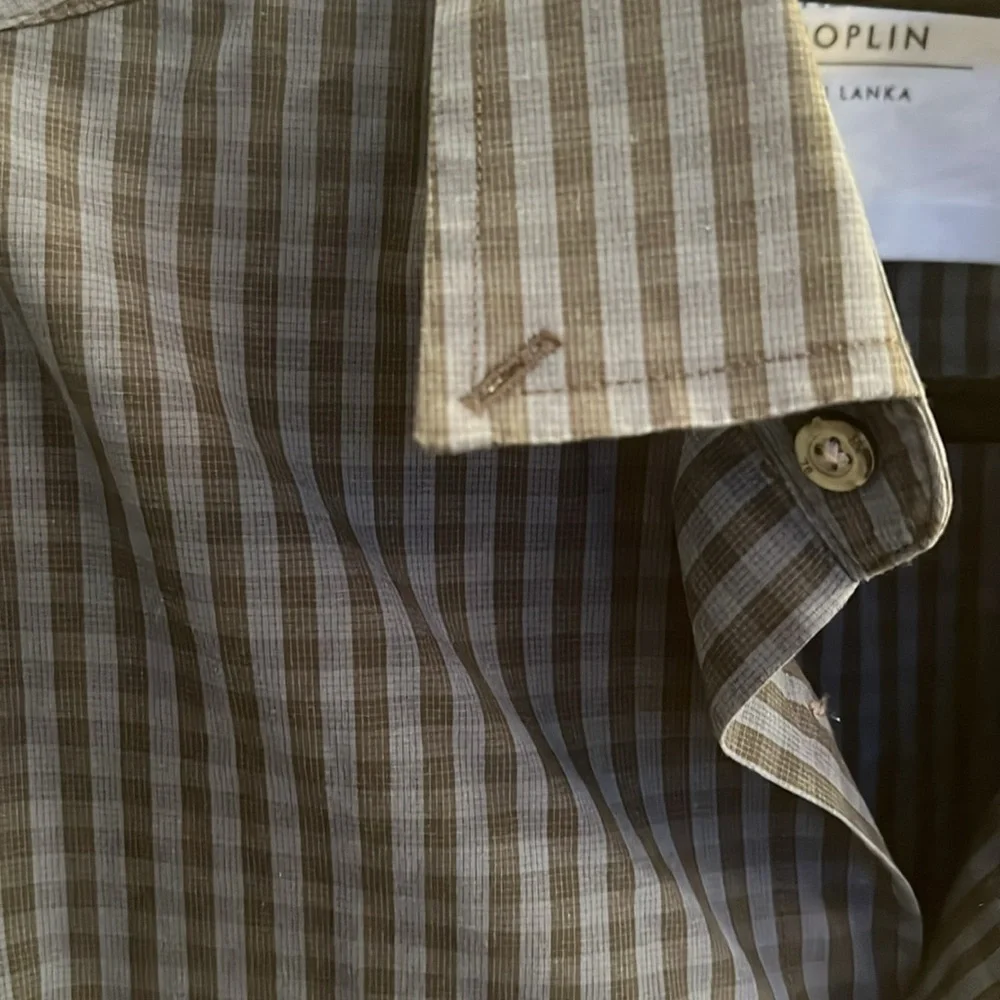 Banana Republic Luxe Poplin Buffalo Check Button Down Shirt